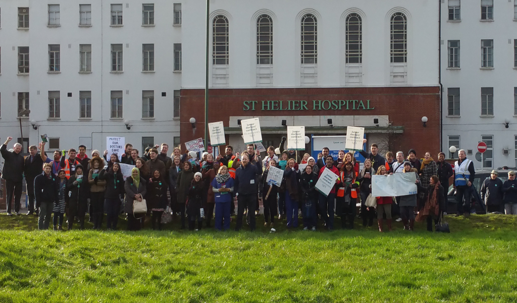 2016 01 12 Junior Doctors Protest - St Helier
